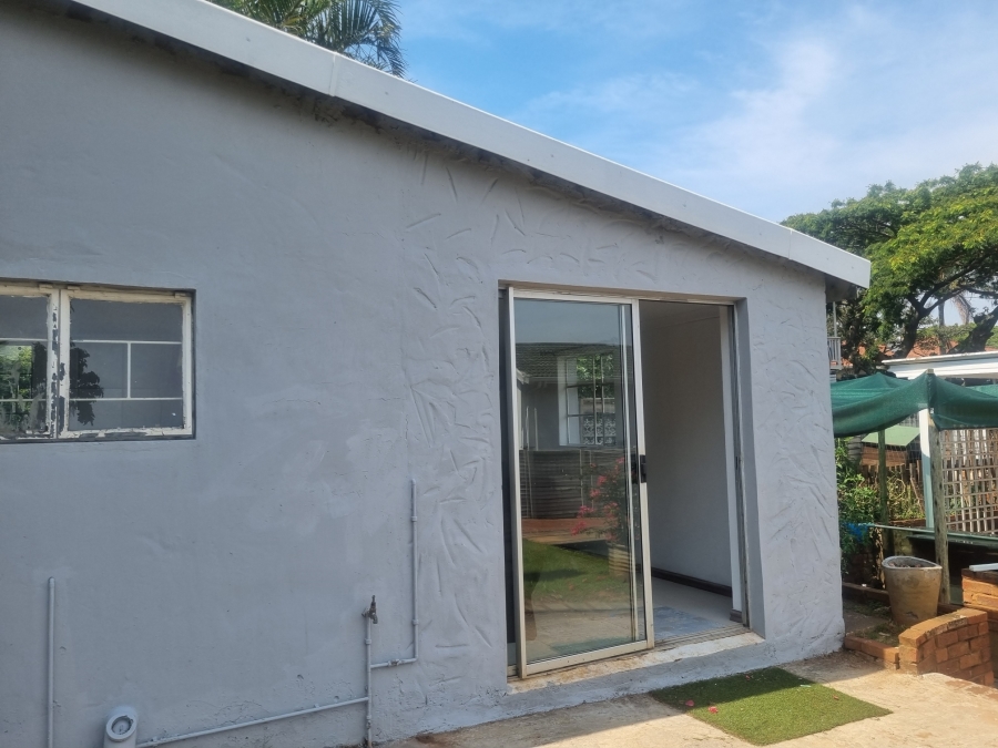 To Let 1 Bedroom Property for Rent in Aberdeen Eastern Cape